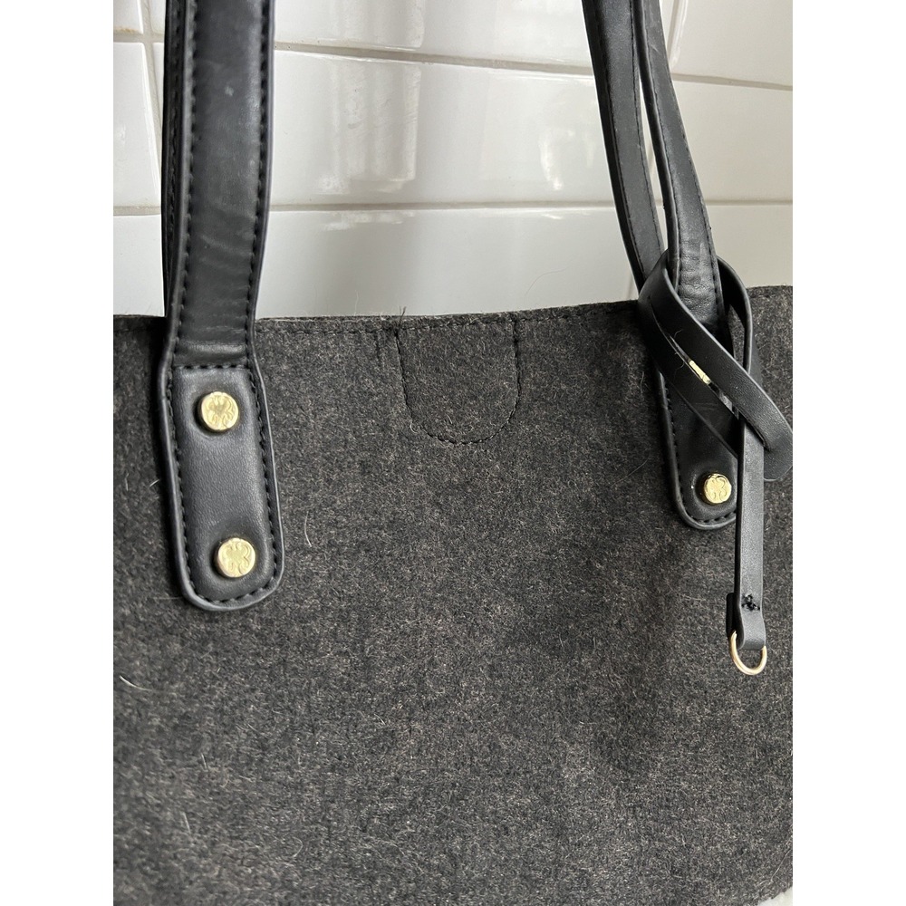 Emma Fox Caspian Shoulder Bag Tote Large Felt Sherpa Gray Cream Purse Trendy - Picture 4 of 9